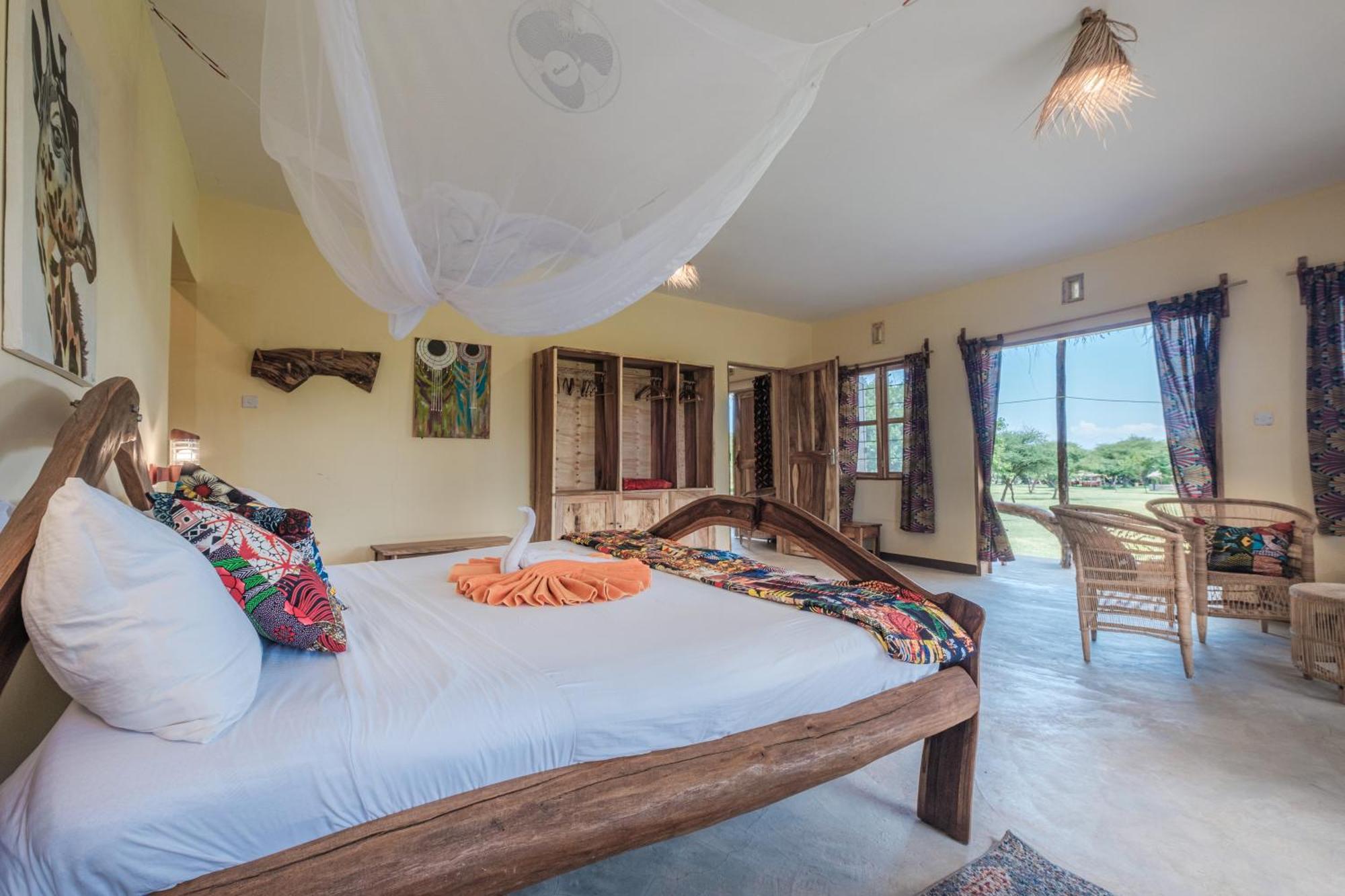Lake Natron Maasai Giraffe Eco Lodge And Camping Mtowabaga Zewnętrze zdjęcie